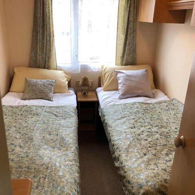 2 Bedroom Static Caravan Muirkirk Buitenkant foto